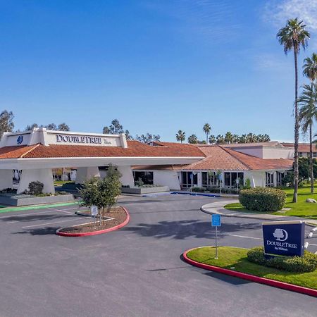 Doubletree By Hilton Bakersfield Otel Dış mekan fotoğraf