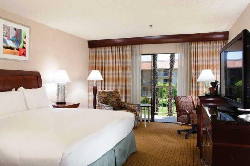 Doubletree By Hilton Bakersfield Otel Dış mekan fotoğraf